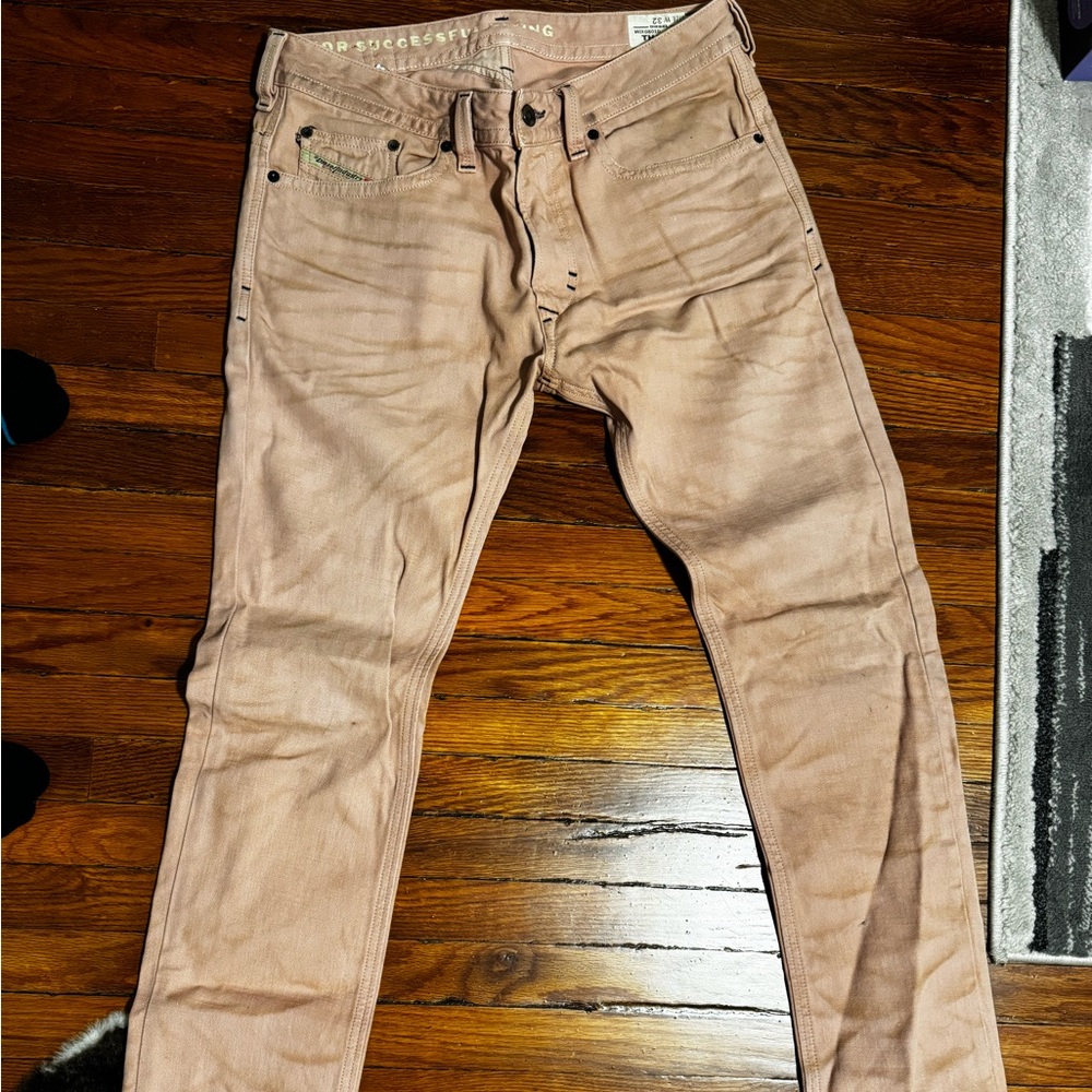 Men's Diesel Thavar
Color: light salmon, wash 0801D 
Size: W32  Fit: slim skinny